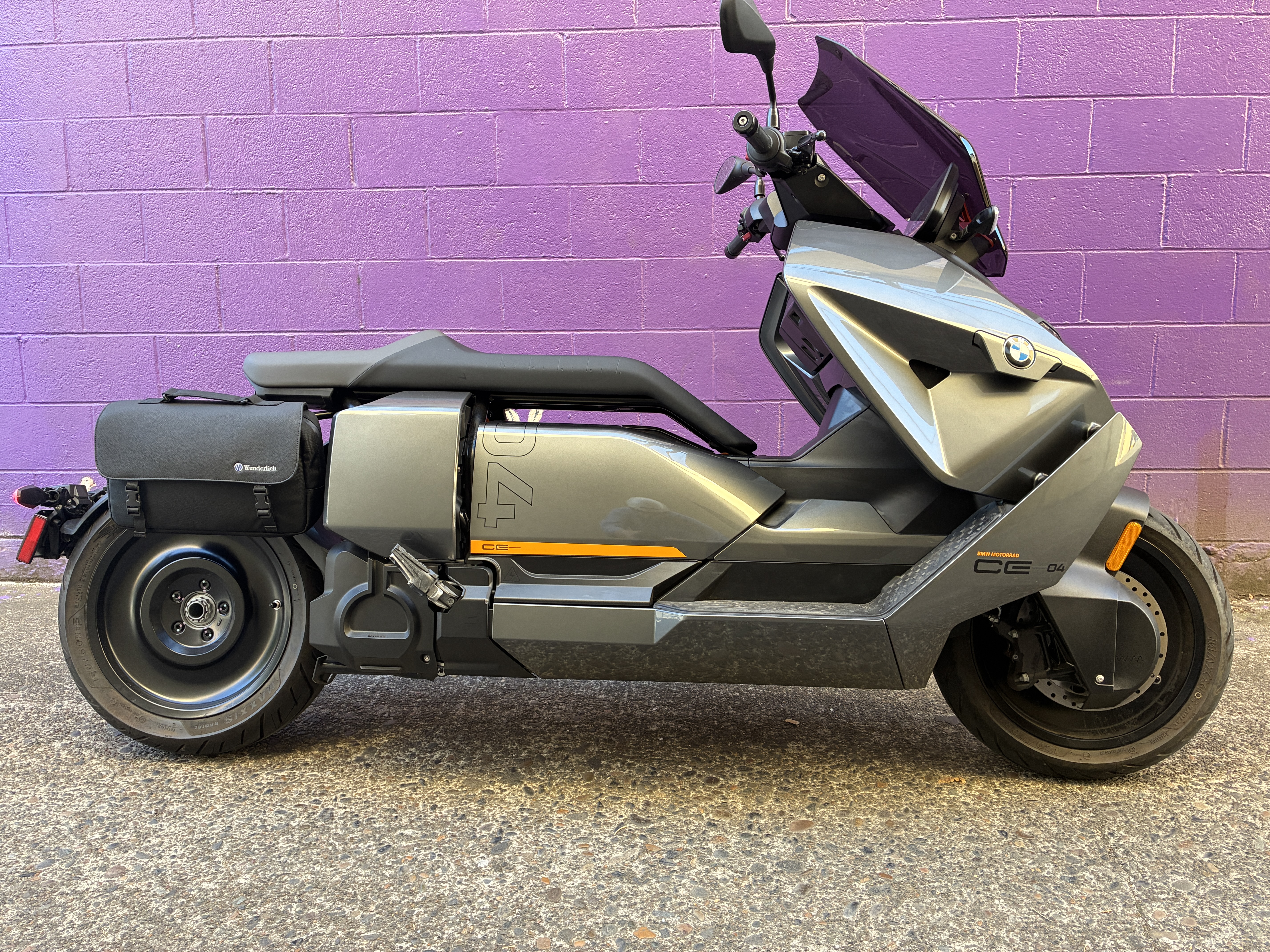 2023 BMW CE 04 Scooter