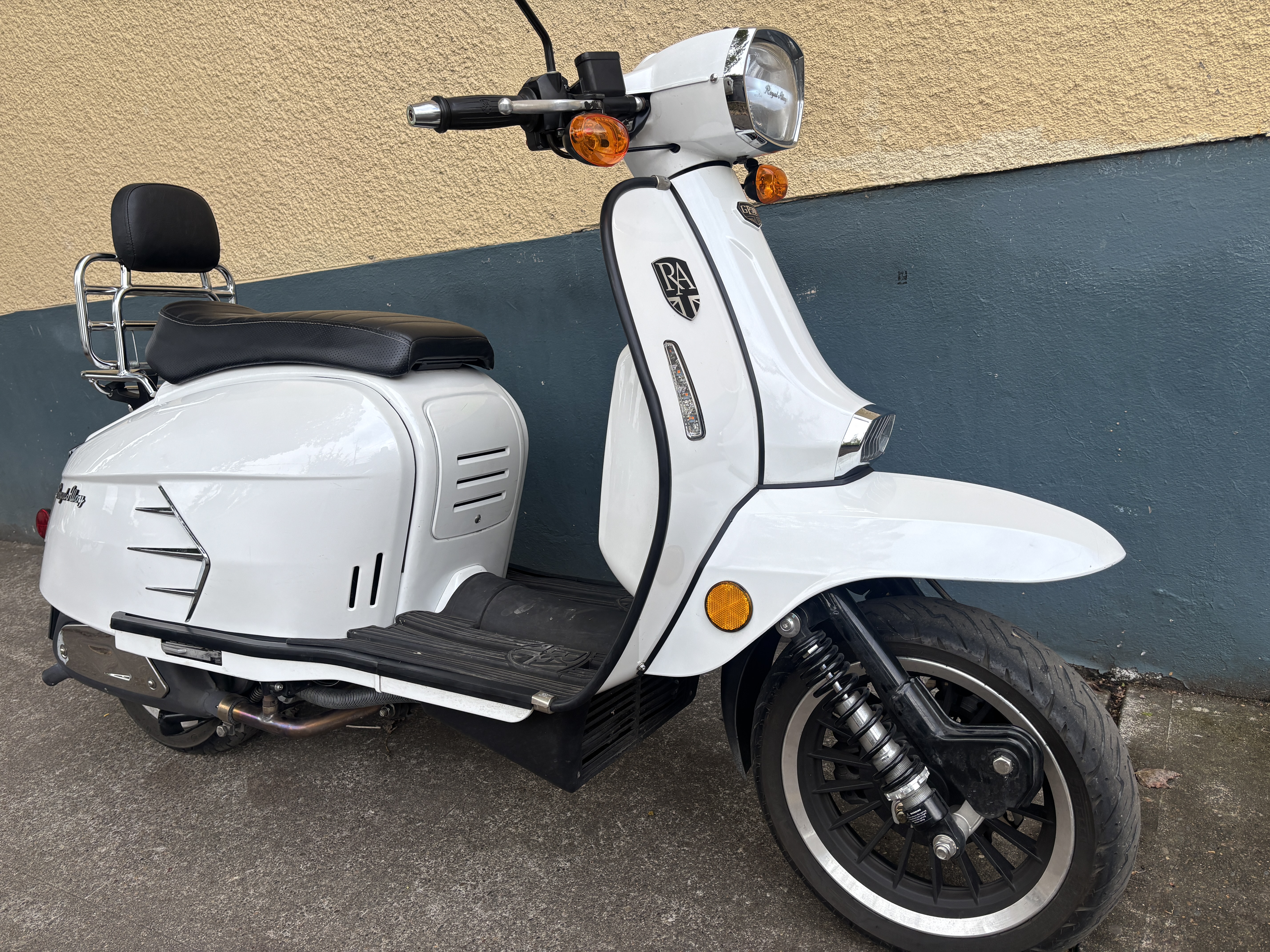 2022 Royal Alloy GP300s Grand Prix 300 Motorcycle / Scooter